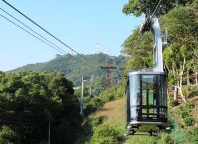 ロープウェイとスロープカーを利用した稲佐山夜景満喫90分コース