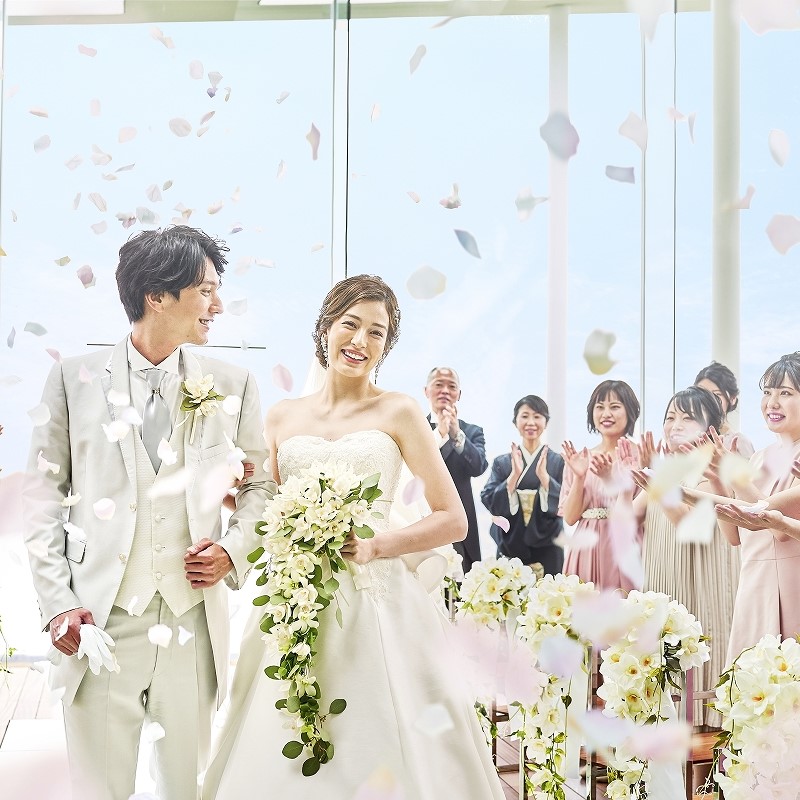 5月までの結婚式がお得 期間限定のお得なプランご案内中 ガーデンテラス長崎ホテル リゾート 上質を味わう真の贅沢 5月までの結婚式がお得 期間限定のお得なプランご案内中 ガーデンテラス長崎ホテル リゾート 上質を味わう真の贅沢
